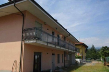 Foto Villa bifamiliare in Via Barengo, Castellamonte Centro di 712 m²