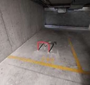 Foto Box in Via Ugo Aldrighi, Brescia San Polo Nuovo di 19 m² con 1 locali