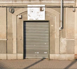 Foto Magazzino in Corso Antonio Gramsci, Asti Stazione di 93 m² in vendita