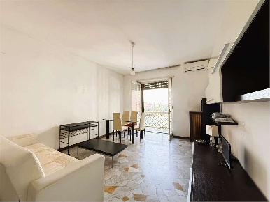 Foto Appartamento in Via Primaticcio 182, Milano Bande Nere di 95 m²