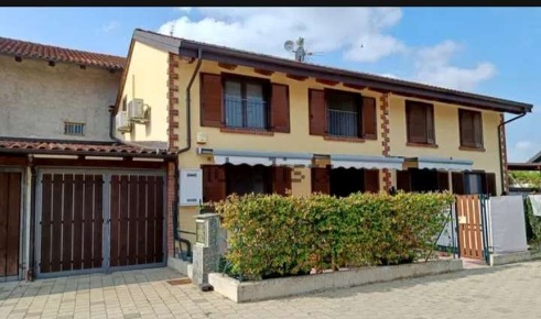 Foto Appartamento in Via dei Finelli, Riva presso Chieri San Giovanni