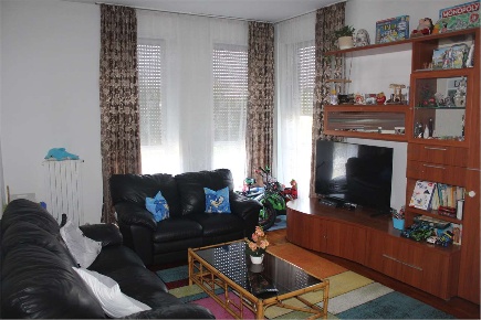 Foto Appartamento in VIA VOLTA  65, Cesano Maderno di 104 m² con 3 locali