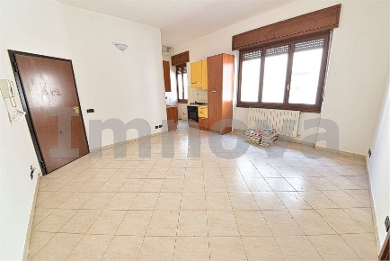 Foto Appartamento in via Dalmazia 3, Cesano Maderno di 60 m² con 2 locali