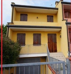 Foto Appartamento in Via Piave, Val Liona San Germano Dei Berici di 120 m²