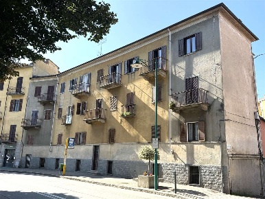 Foto Appartamento a Chivasso di 75 m² con 3 locali in vendita