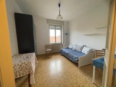 Foto Appartamento a Pisa Sant'Antonio di 560 m² con 3 locali in affitto