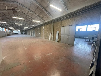 Foto Capannone industriale a Casciana Terme Lari Laviano di 2000 m²