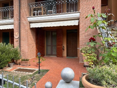 Foto Appartamento a Peccioli Centro di 85 m² con 5 locali in vendita