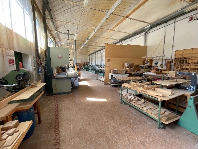 Foto Capannone industriale a Casciana Terme Lari di 300 m² con 1 locali