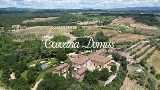 Foto Appartamento a Siena Pieve a Bozzone - Vico d'Arbia di 197 m²