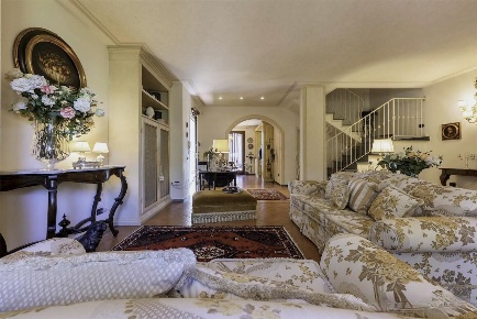 Foto Villa bifamiliare a San Giuliano Terme Asciano, Agnano di 230 m²