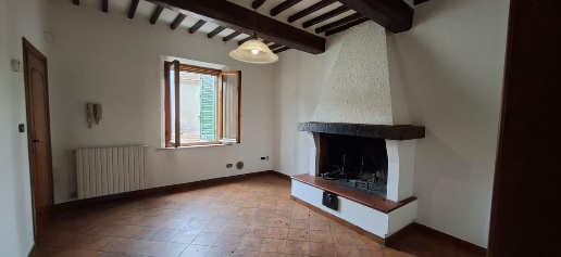 Foto Appartamento a Palaia Montefoscoli di 90 m² con 4 locali in affitto