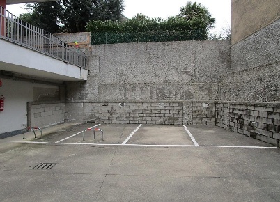Foto Box a Besana in Brianza Centro di 11 m² con 1 locali in vendita