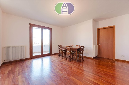Foto Appartamento in Via Marconi 40, Salzano Centro di 60 m² con 3 locali