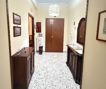 Foto Appartamento in Via Trento 94, Salerno Pastena - Pastena Alta di 95 m²