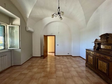 Foto Appartamento in ia Vittorio Emanuele da Bormida 49, Catania di 112 m²