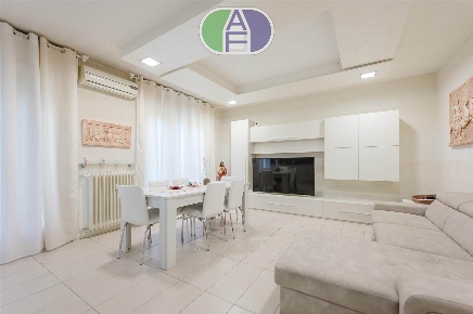 Foto Appartamento in Via Cattaneo 15, Spinea Spinea Orgnano di 75 m²