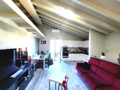 Foto Appartamento in via stazione comeana snc, Carmignano di 70 m²