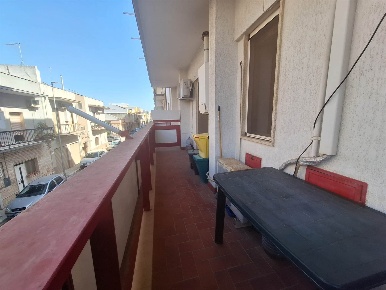 Foto Appartamento in via umbria, Grottaglie di 108 m² con 4 locali