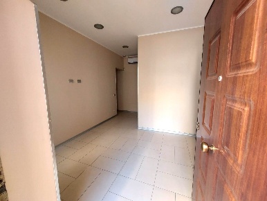 Foto Ufficio a Augusta Centro di 90 m² con 4 locali in affitto