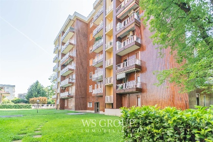 Foto Appartamento in Via Meda 14, Monza Triante di 115 m² con 3 locali