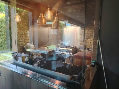 Foto Ristorante a Gorgonzola di 250 m² con 4 locali in vendita