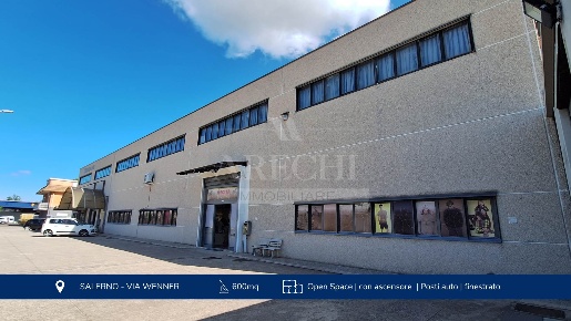 Foto Negozio a Salerno Zona Industriale - San Leonardo di 600 m² in affitto