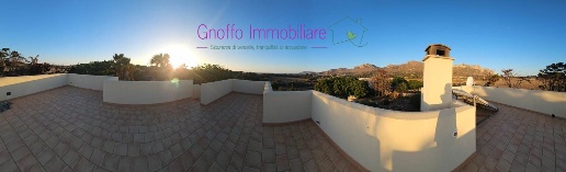 Foto Villa unifamiliare a Favignana di 115 m² con 5 locali in vendita