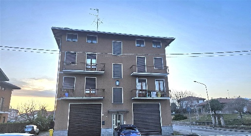 Foto Appartamento a Cossato Centro di 110 m² con 5 locali in vendita