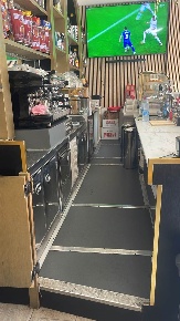 Foto Ristorante a Milano Porta Romana - Medaglie d'Oro di 120 m² in vendita