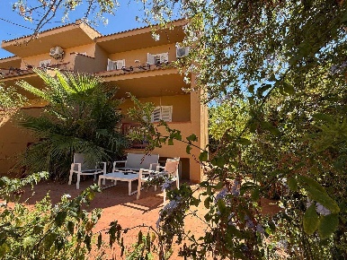Foto Villa a schiera in Via Adone 9, Palermo Mondello - Valdesi di 107 m²