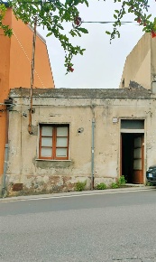 Foto Casa indipendente in via Carrubella 42, Catania Centro di 65 m²