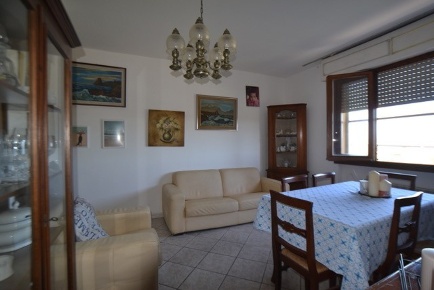 Foto Appartamento a Orbetello Albinia di 89 m² con 6 locali in vendita