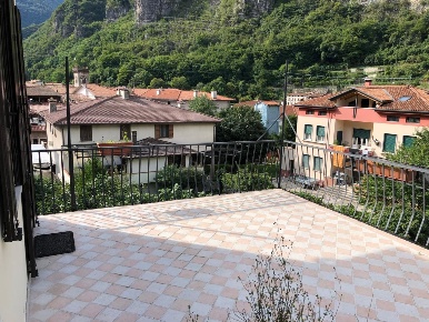 Foto Appartamento a Valbrenta Carpané di 110 m² con 4 locali in vendita