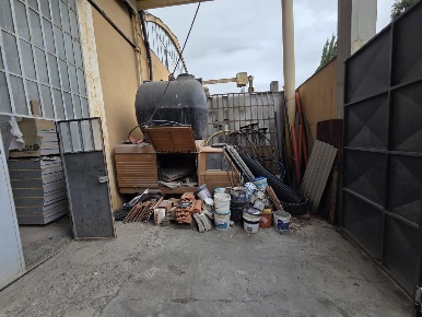 Foto Capannone industriale in Via Paradiso 8, Pistoia Barile - Spazzavento
