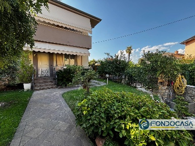 Foto Villa a schiera in CONCILIAZIONE, Castelli Calepio Centro di 210 m²
