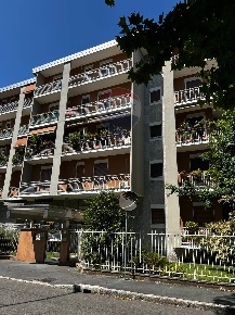 Foto Appartamento in VIA RENATO CUTTICA, Legnano Piscina, Parco Castello