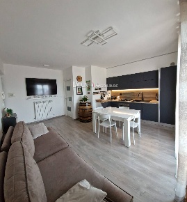Foto Appartamento a Castorano San Silvestro di 85 m² con 3 locali