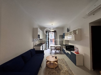 Foto Appartamento in Via Verona, Milano Porta Romana - Medaglie d'Oro