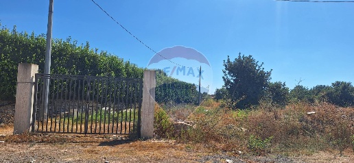 Foto Terreno residenziale in Contrada Commaldo, Rosolini di 11968 m²