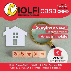 Foto Villa a schiera a Cassino Cappella Morrone di 416 m² con 3 locali