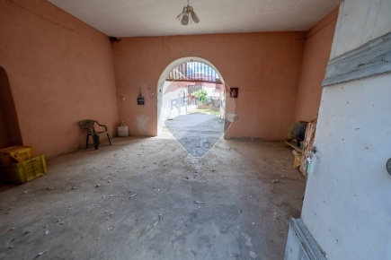 Foto Casa indipendente in Vico Nuovo, Carinola Nocelleto di 200 m²
