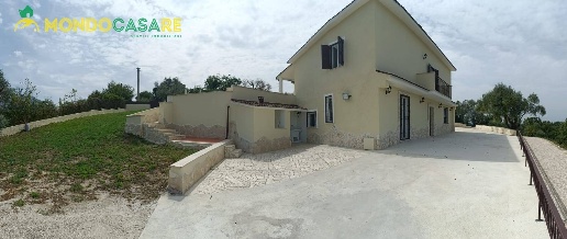 Foto Casa indipendente in Strada di Piana Selva, Palombara Sabina di 193 m²