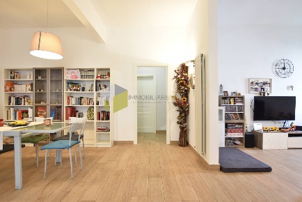 Foto Villa bifamiliare in Via Giotto, Cascina di 122 m² con 4 locali