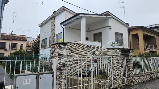 Foto Casa indipendente in Tevere, Ravenna Gallery - Rubicone di 240 m²