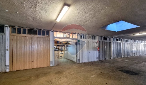 Foto Box in via luzzati, Torino Lucento di 14 m² con 1 locali in vendita