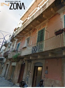 Foto Appartamento in Via Matteotti, Gravina in Puglia di 201 m² in vendita