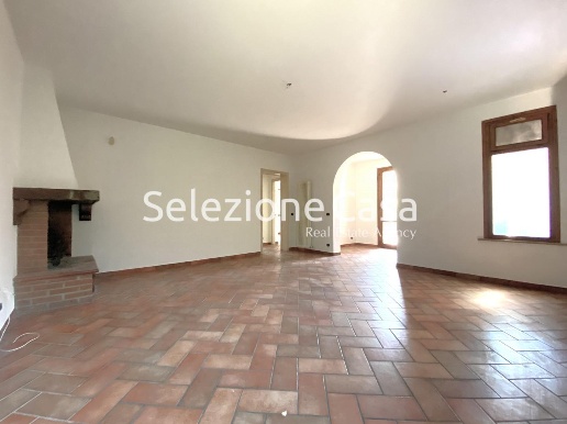 casa semindipendente in vendita a Pontedera in zona La Rotta