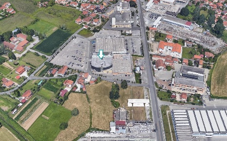 Foto Negozio a Pietrasanta di 124 m² con 1 locali in vendita