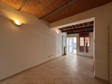 Foto Appartamento a Cascina Centro di 75 m² con 3 locali in vendita